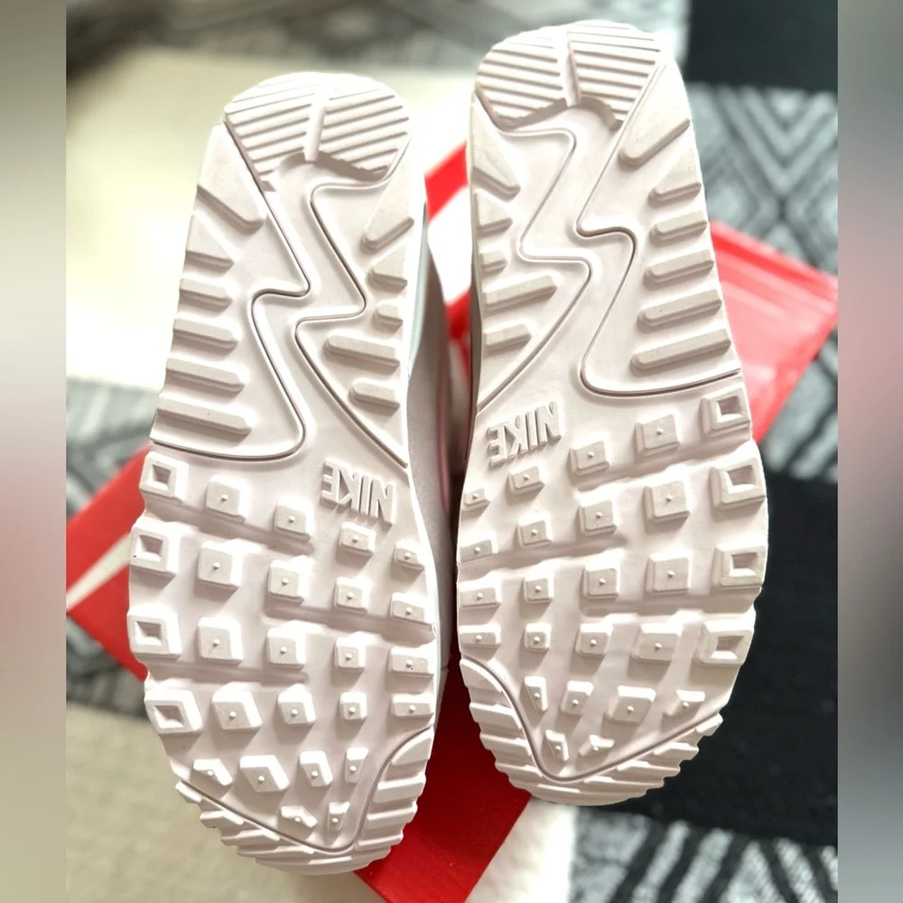 Nike Air Max 90 Futura Barley Rose W in size 10 - Picture 7 of 10